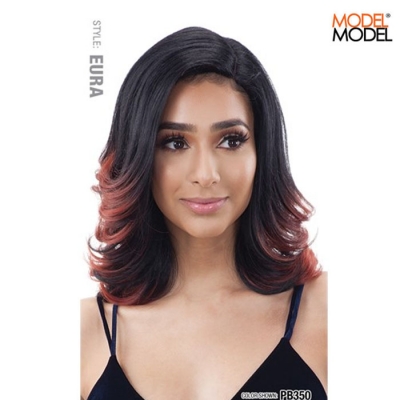 Model Model 5 Deep Lace Side Part Wig - EURA